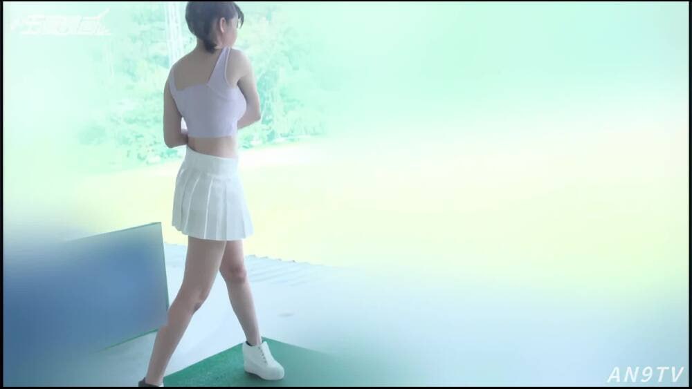 CUS-2567 天使电影 与在高尔夫球场上摇曳雪白的美姐姐聊天-avr